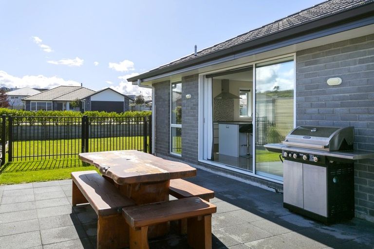 Photo of property in 7 Royal Coachman Drive, Nukuhau, Taupo, 3330
