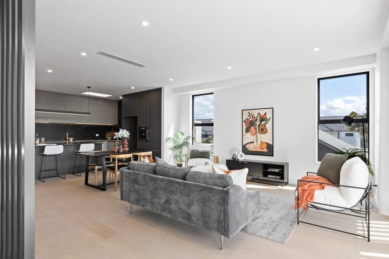 Photo of property in 23 Frater Avenue, Milford, Auckland, 0620