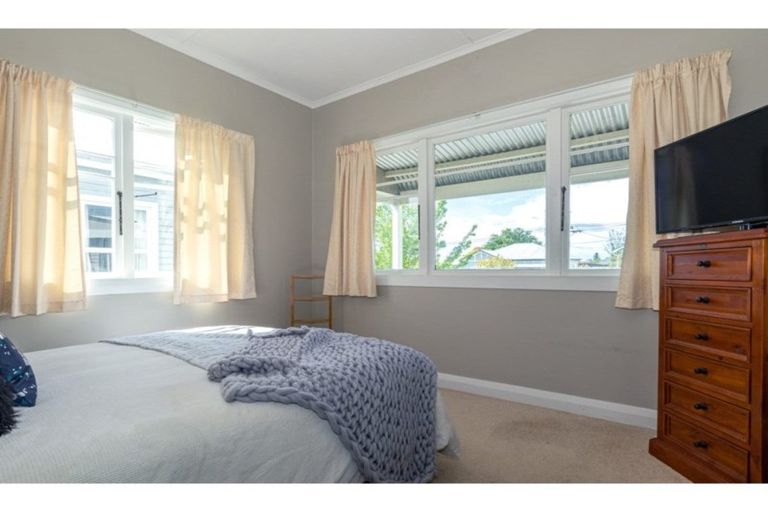 Photo of property in 25 Roslyn Terrace, West End, Timaru, 7910