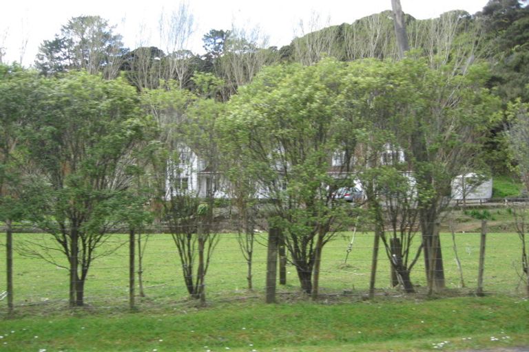 Photo of property in 113 Te Henga Road, Waitakere, Auckland, 0781