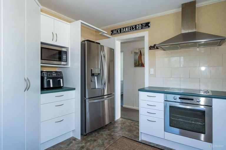 Photo of property in 114 Waihao Back Road, Waimate, 7979