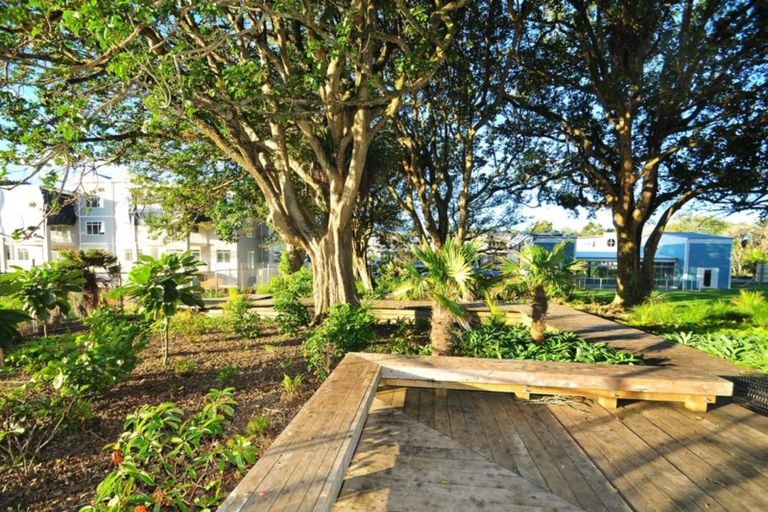 Photo of property in 14 Plantation Terrace, Orewa, 0931
