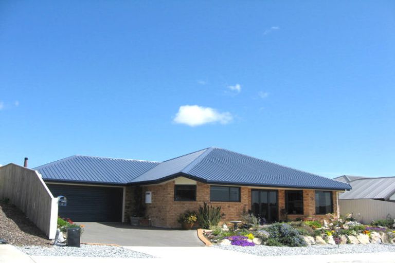 Photo of property in 3 Liverpool Terrace, Stoke, Nelson, 7011