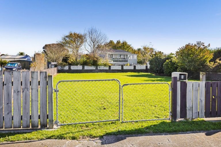 Photo of property in 5 Pleiades Street, Waitara, 4320