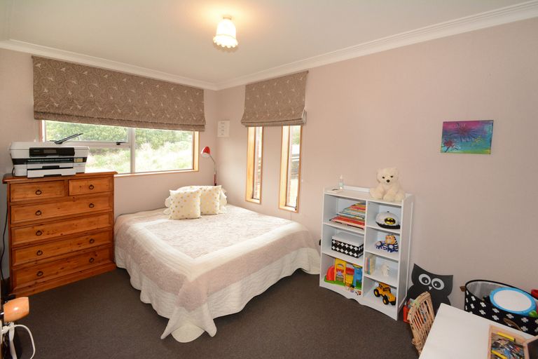 Photo of property in 27 Luke Street, Ocean Grove, Dunedin, 9013