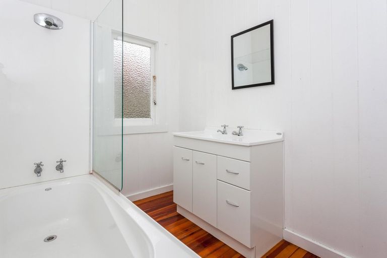 Photo of property in 300 Mackay Street, Thames, 3500