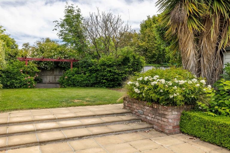 Photo of property in 39 Saint James Avenue, Papanui, Christchurch, 8053