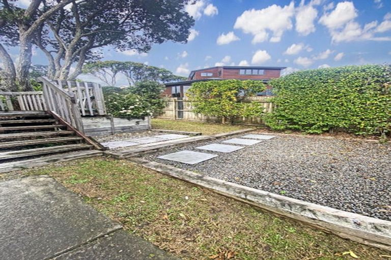 Photo of property in 448 Beach Road, Murrays Bay, Auckland, 0630