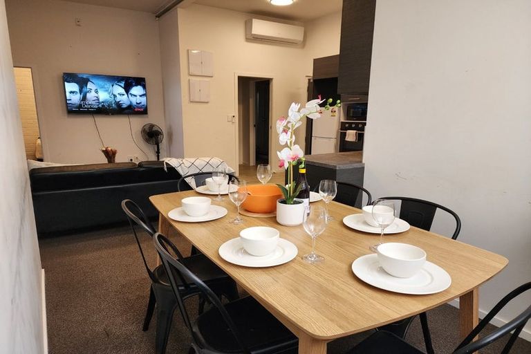 Photo of property in 2/38a Webb Street, St Albans, Christchurch, 8014