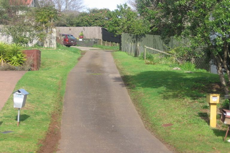 Photo of property in 22 Barberton Terrace, Red Hill, Papakura, 2110