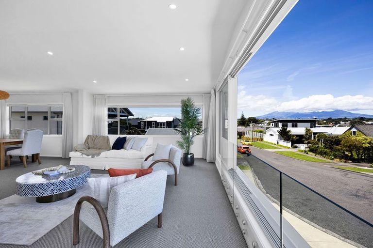 Photo of property in 3 Sackville Street, Fitzroy, New Plymouth, 4312