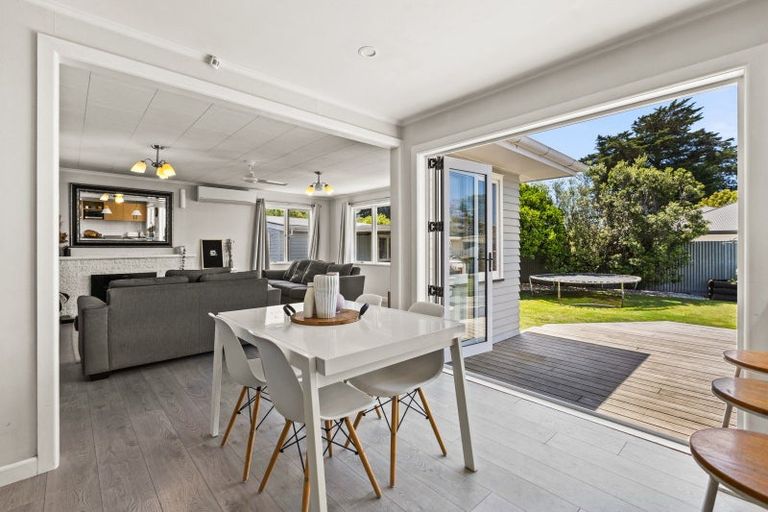 Photo of property in 21 Bill Hercock Street, Pirimai, Napier, 4112