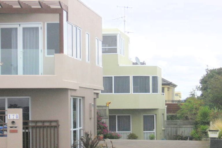 Photo of property in 170b Marine Parade, Mount Maunganui, 3116