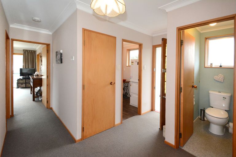 Photo of property in 27 Luke Street, Ocean Grove, Dunedin, 9013