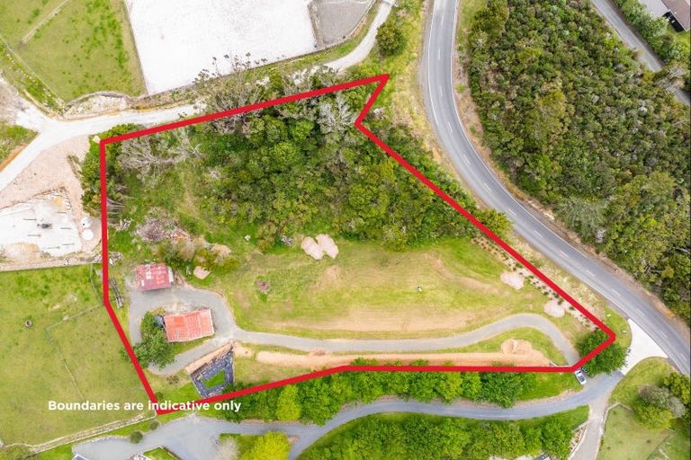 Photo of property in 124b Devich Road, Mangawhai, 0975