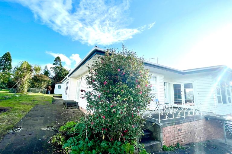 Photo of property in 27 Landscape Road, Papatoetoe, Auckland, 2025