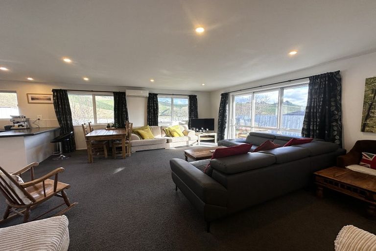 Photo of property in 242 Ballintoy Park Drive, Welcome Bay, Tauranga, 3175
