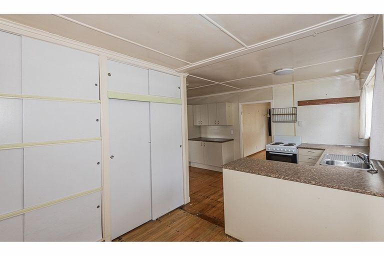 Photo of property in 137 King Street, Hikurangi, 0114