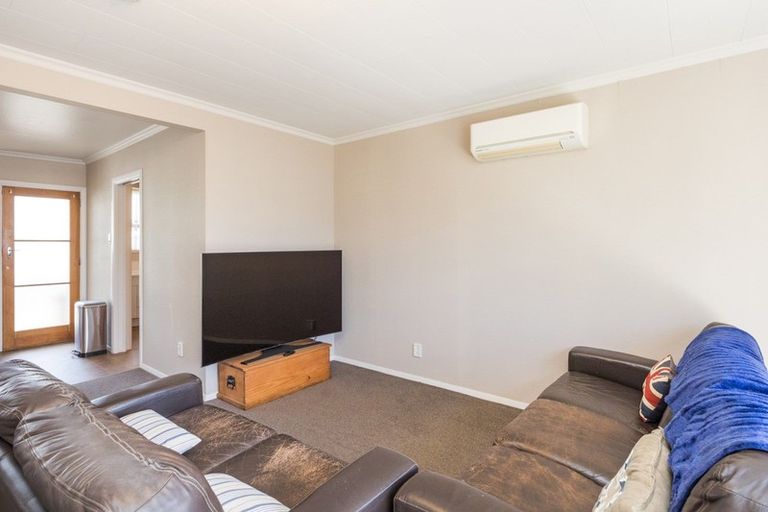 Photo of property in 2/528 Ferguson Street, Palmerston North, 4410