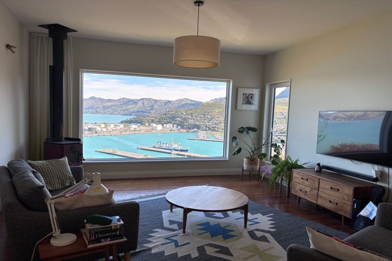 Photo of property in 8 Randolph Terrace, Lyttelton, 8082