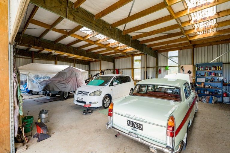 Photo of property in 651 Centre Road, Momona, Outram, 9073