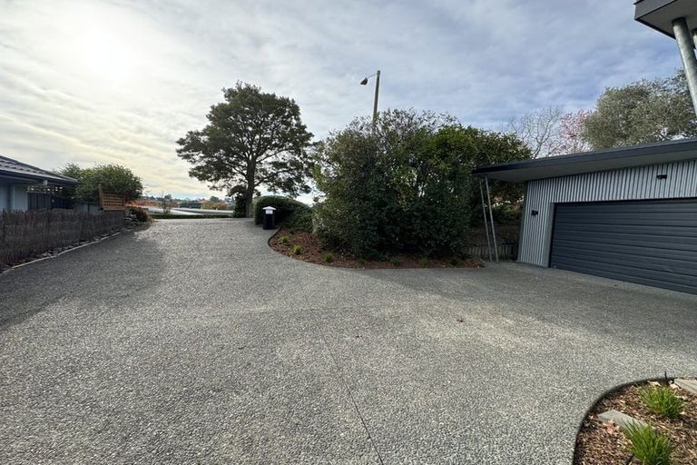 Photo of property in 48 Lucknow Road, Havelock North, 4130