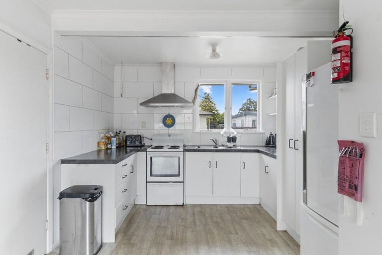 Photo of property in 3a Butler Place, Fairfield, Hamilton, 3214