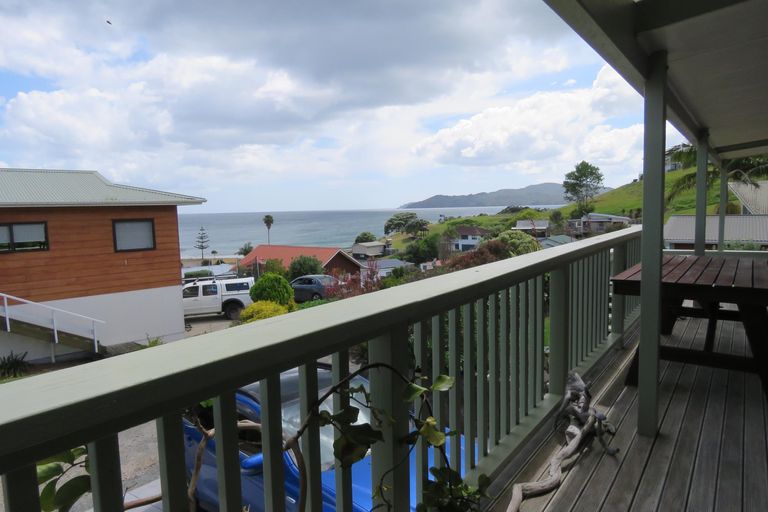 Photo of property in 29 Stratford Drive, Cable Bay, 0420