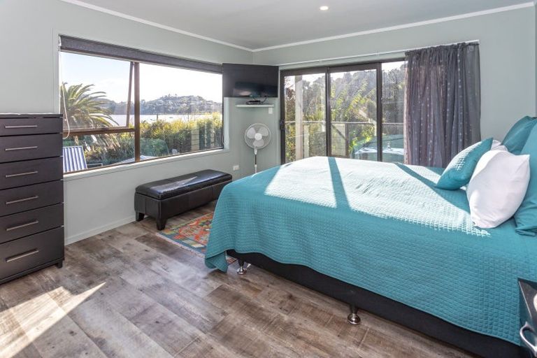 Photo of property in 50 Harbour View Road, Coromandel, 3581