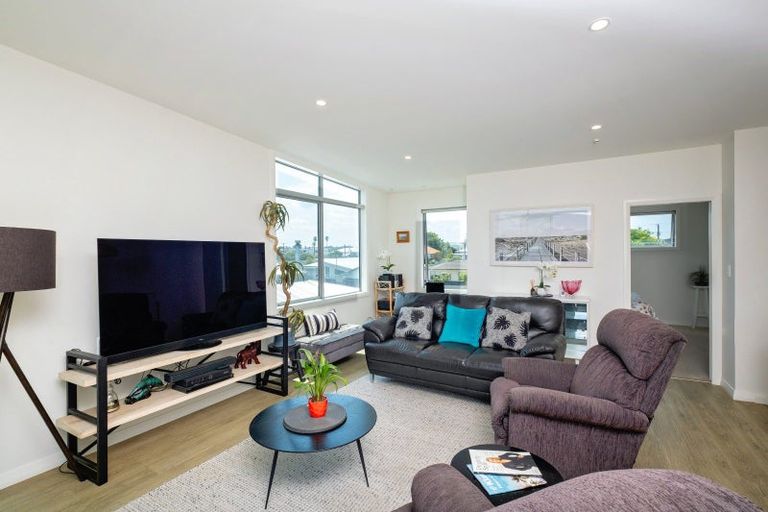 Photo of property in 82b Meeanee Quay, Westshore, Napier, 4110
