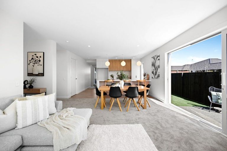 Photo of property in 45 Maanihi Drive, Rototuna North, 3210