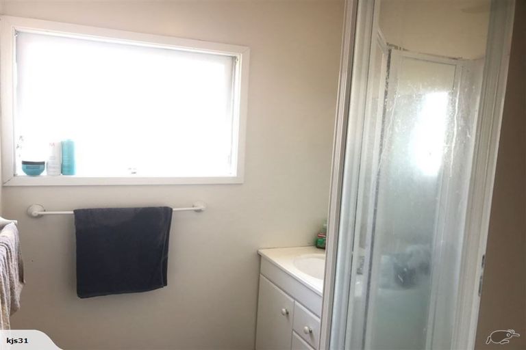 Photo of property in 14 Raekura Place, Redcliffs, Christchurch, 8081