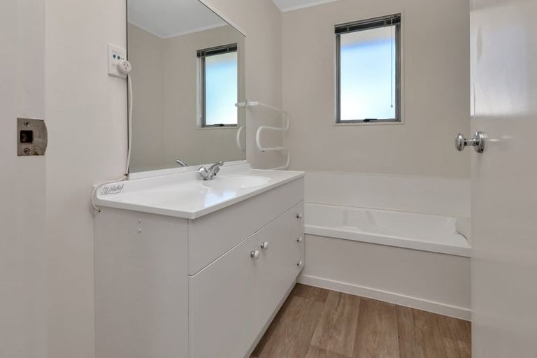 Photo of property in 19 South Road, Waipu, 0510