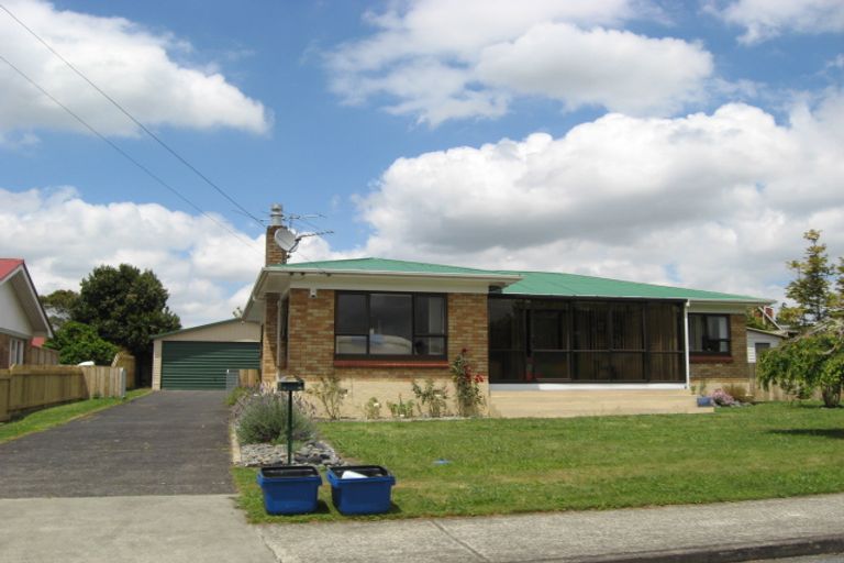 Photo of property in 4 Beresford Street, Pukekohe, 2120