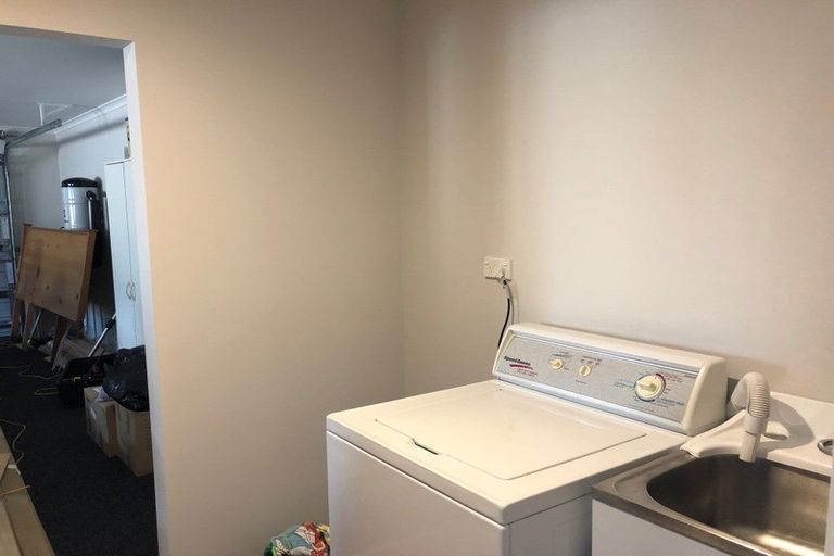 Photo of property in 32 Harding Drive, Papamoa Beach, Papamoa, 3118