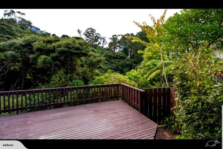 Photo of property in 23 Woolwich Close, Whitby, Porirua, 5024