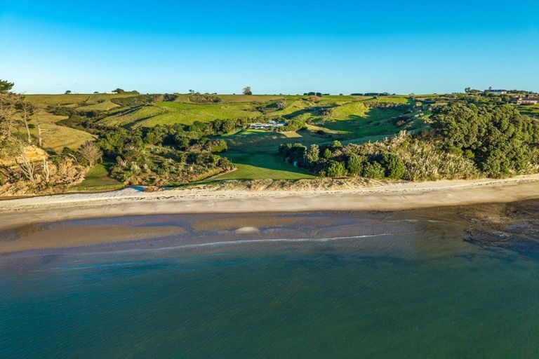 Photo of property in 202g Big Bay Road, Manukau Heads, Awhitu, 2684