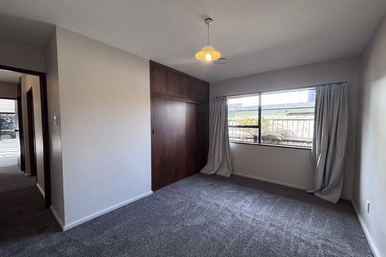 Photo of property in 30a Strowan Road, Strowan, Christchurch, 8052