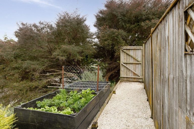 Photo of property in 46 Waitaha Road, Welcome Bay, Tauranga, 3112