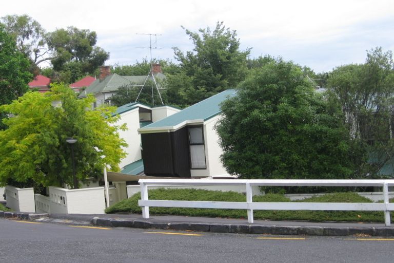 Photo of property in 22 Anglesea Street, Freemans Bay, Auckland, 1011