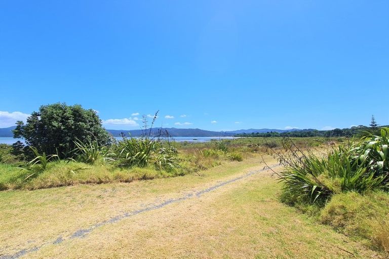 Photo of property in 111 Kelly Jade Avenue, Matarangi, Whitianga, 3592