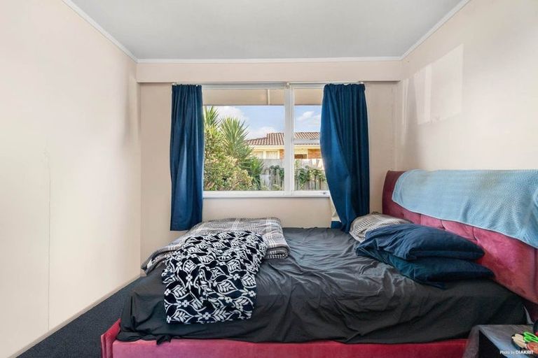 Photo of property in 2/14 Pratt Street, Papakura, 2110