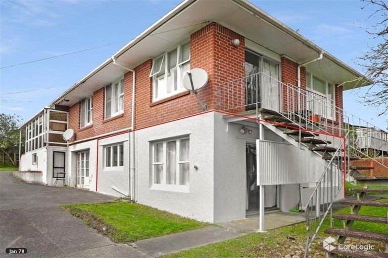 Photo of property in 23 Evans Road, Glen Eden, Auckland, 0602