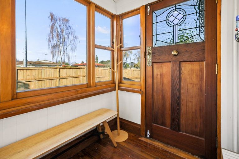 Photo of property in 77 Te Aroha Street, Hamilton East, Hamilton, 3216