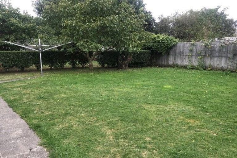 Photo of property in 53 Flay Crescent, Burnside, Christchurch, 8053
