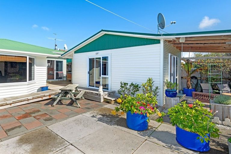 Photo of property in 103 Awapuni Road, Awapuni, Gisborne, 4010