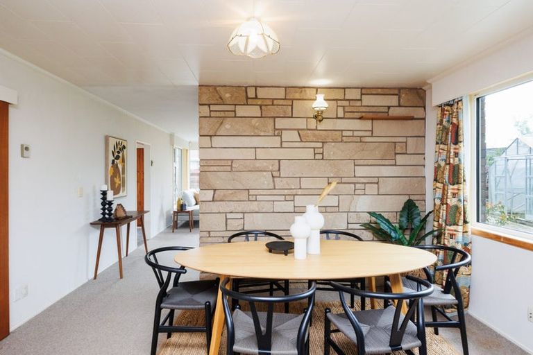 Photo of property in 4 Cramer Place, Awapuni, Palmerston North, 4412