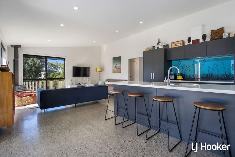 Photo of property in 26 Reel Road, Athenree, Waihi Beach, 3611