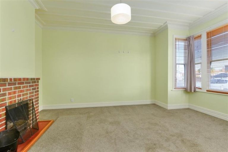 Photo of property in 43 Queens Drive, Saint Kilda, Dunedin, 9012