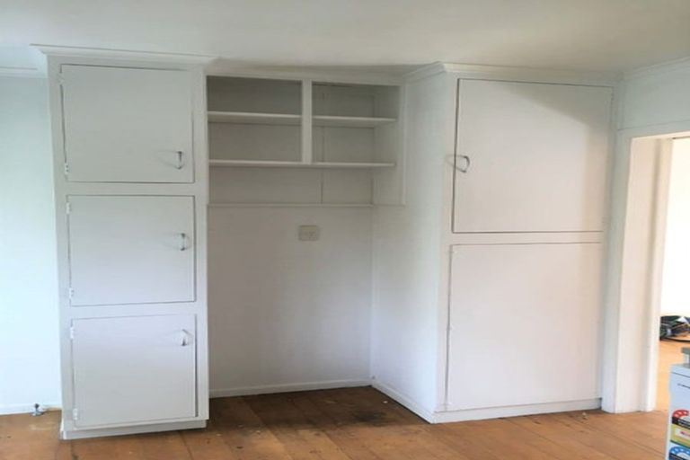 Photo of property in 3/10a Fenwick Avenue, Milford, Auckland, 0620